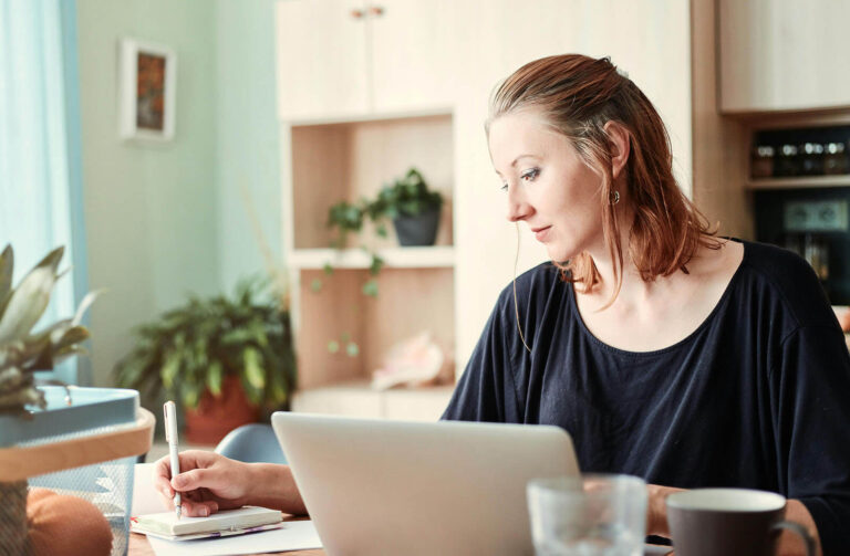 Betalningsproblem? Så pratar du med banken, inkasso och Kronofogden